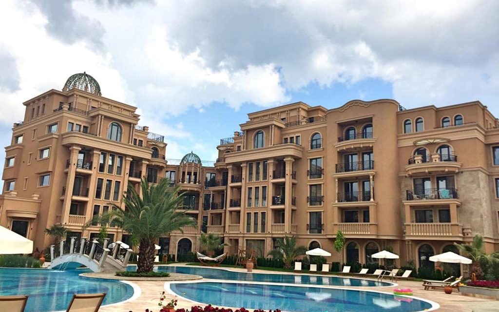 Искате да продадете имот в Aphrodite Gardens? Защо да изберете QuickSale?