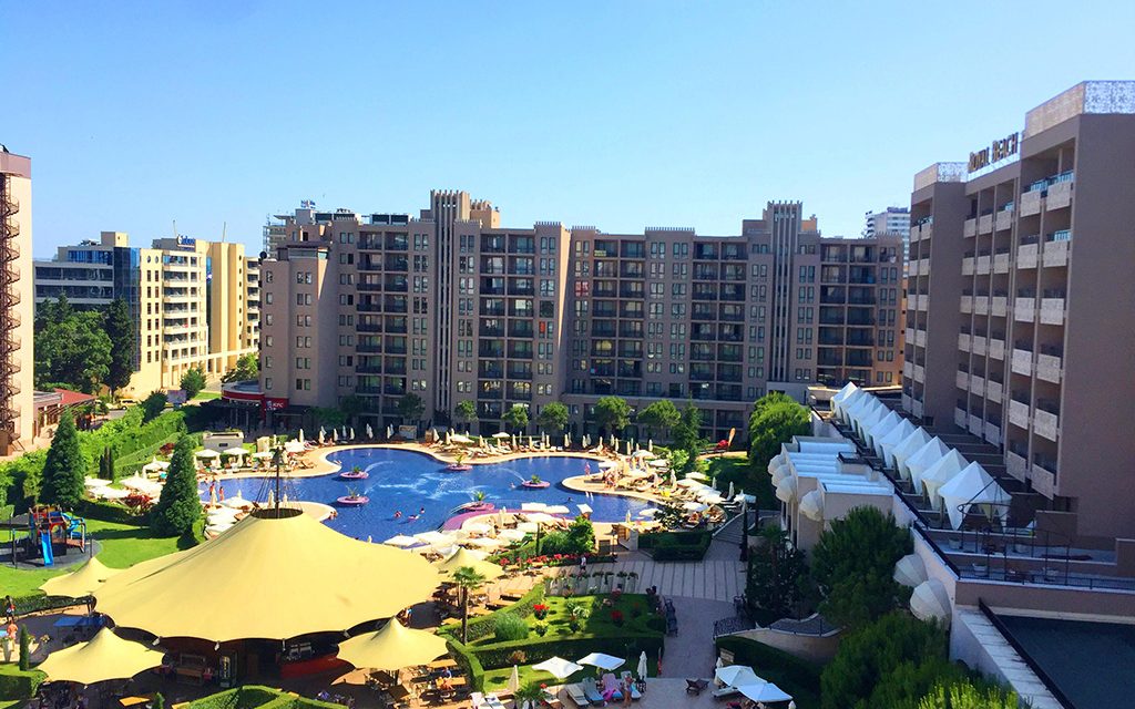 Искате да продадете имот в Barceló Royal Beach? Защо да изберете QuickSale?